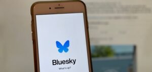 Read more about the article Jay Graber Transitions from Bluesky CEO to Innovation Role as Company Enters Growth Phase